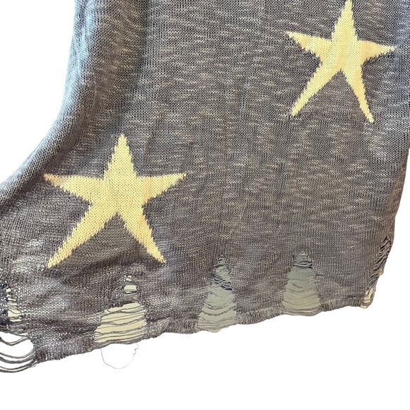 Pink Lily Blue White Star Sweater Distressed Summer Cover Up Size Medium - Picture 5 of 9